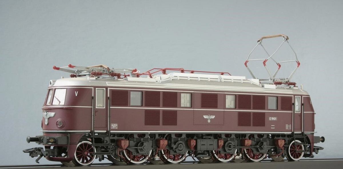 Eisenbahn Quietscheente Lok Zugführer Badeente Lanco Lokomotive Latex 